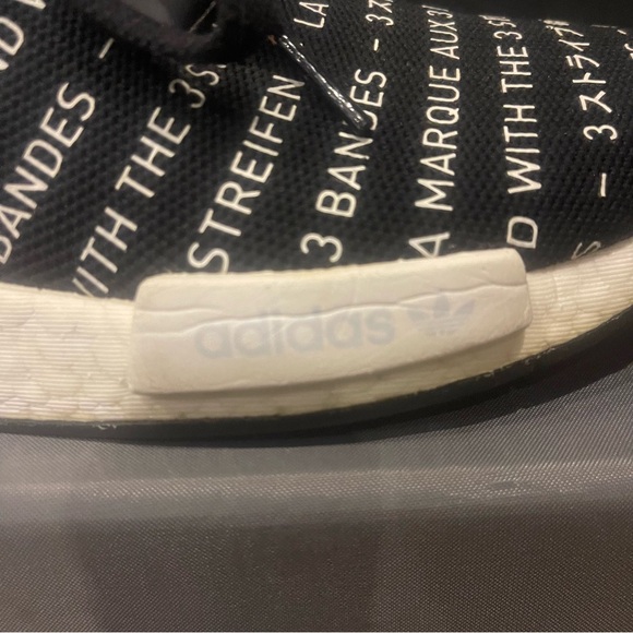 Men’s 8.5 NMD Adidas Blackout - Picture 7 of 10